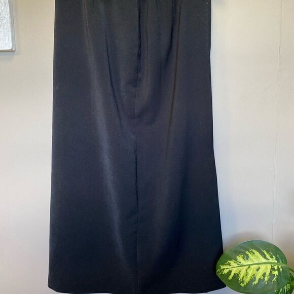 Sag Harbor Suit Separates (Skirt Only!) - Picture 2 of 3